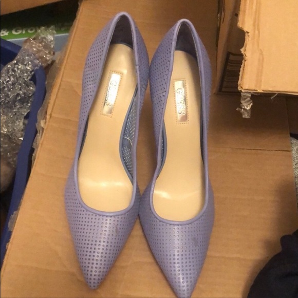 NWOT guess heels - Picture 4 of 4